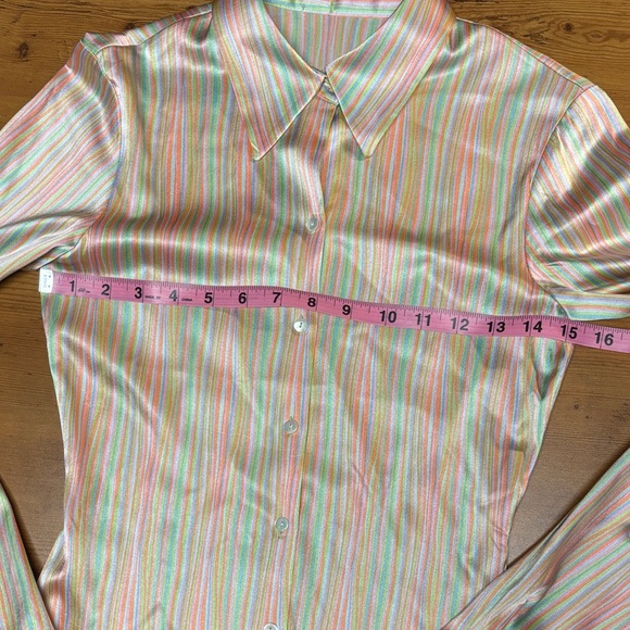 Tahari Striped Button Down Silk Shirt for Women XS. Like New - Picture 11 of 12